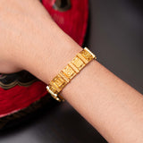 916/22k Auspicious Eight Prosperity Bracelet