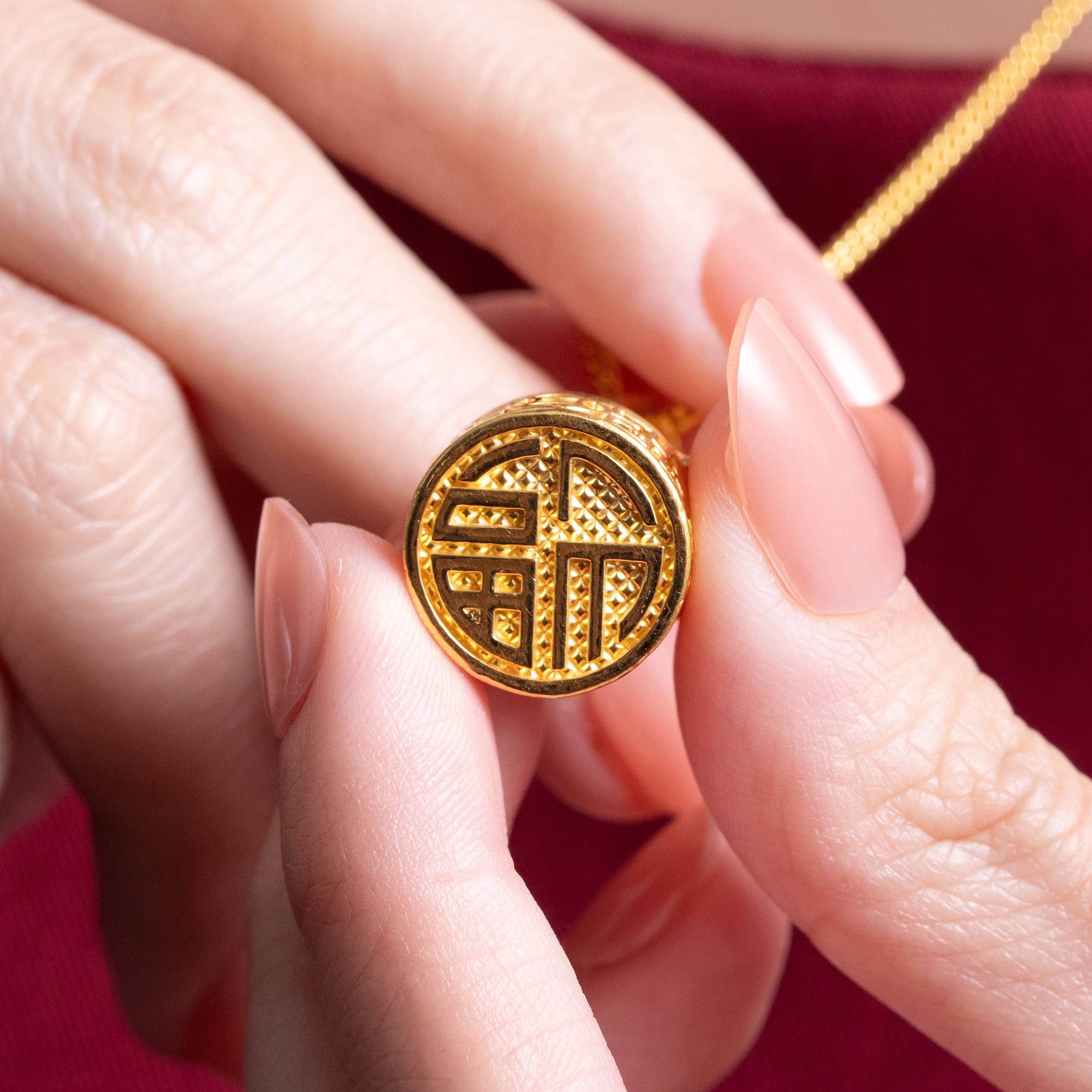 916 22K Auspicious Prosperity Pi Xiu Charm Poh Kong